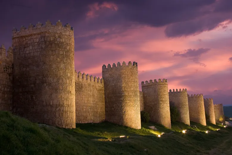 muralla-avila-atardecer